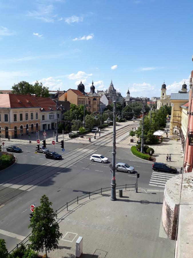 Piac Utcai Apartman Debrecen Buitenkant foto